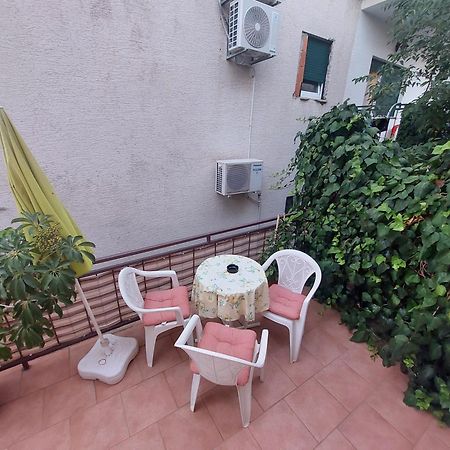 Vila Magdalena Makarska Bagian luar foto